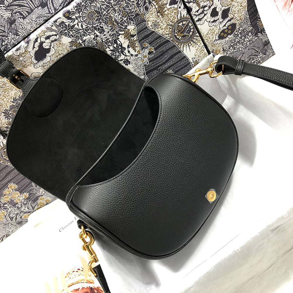 MEDIUM DIOR BOBBY BAG   (High-end grade)