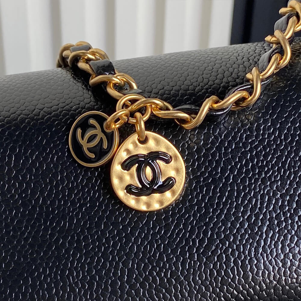 CHANEL MINI FLAP BAG  (high-end grade)