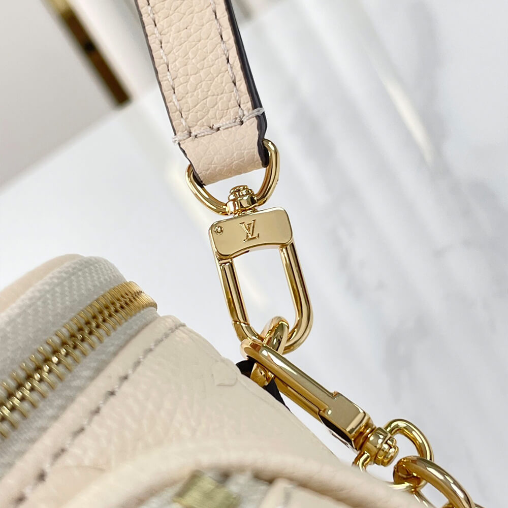 LV MINI BUMBAG GLOVES