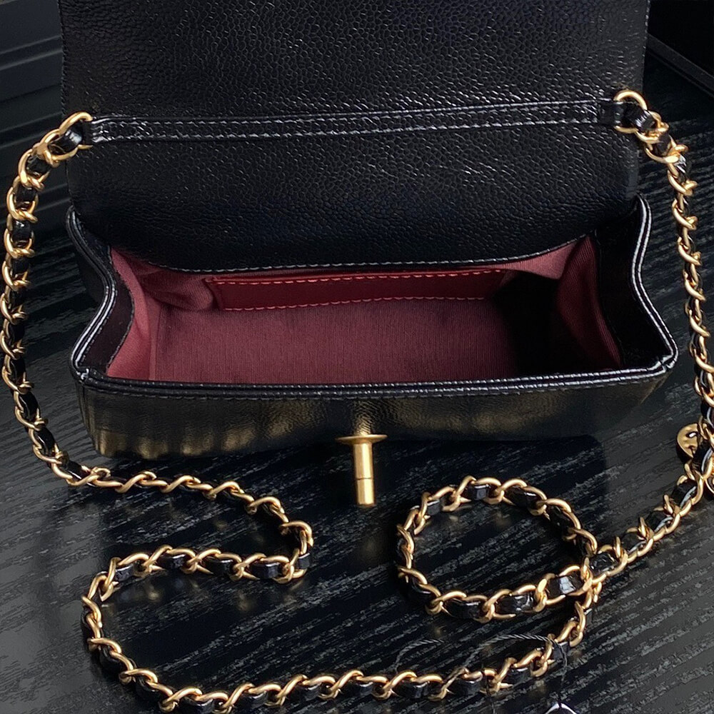 CHANEL MINI FLAP BAG  (high-end grade)