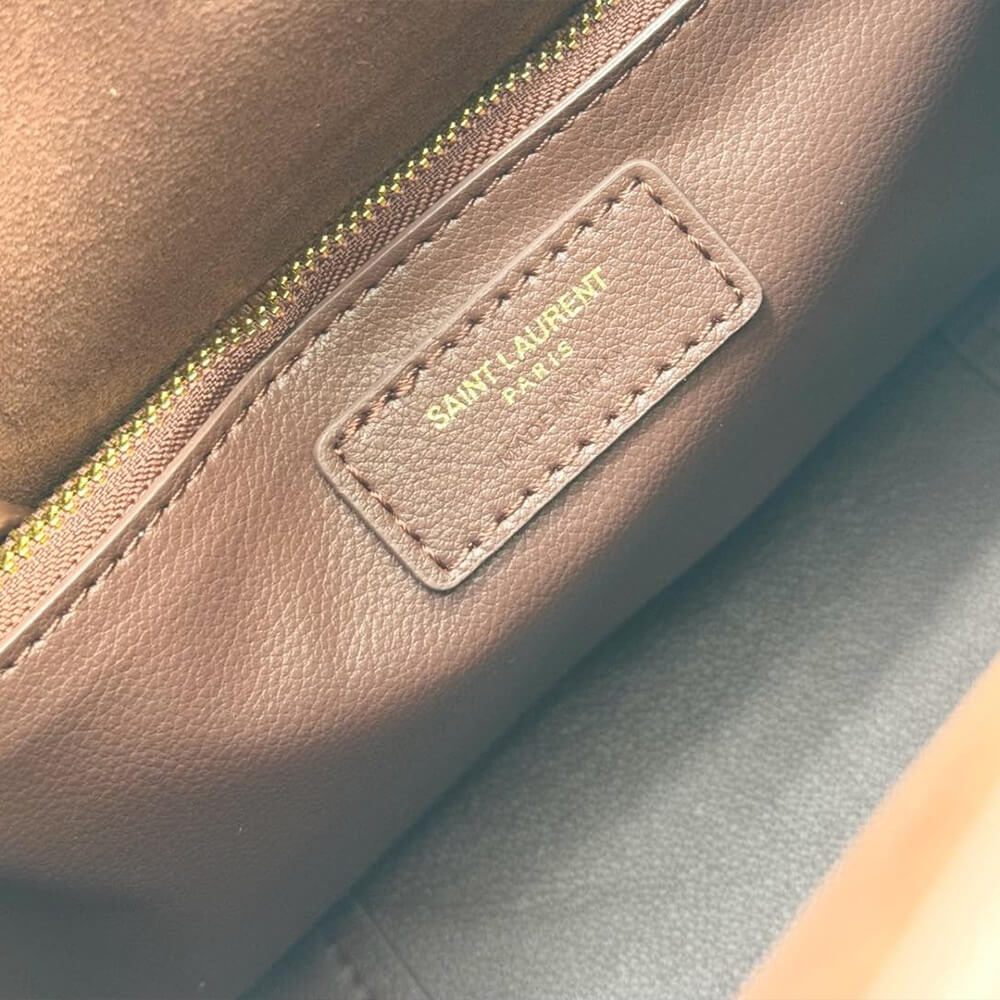 Small LE 5 À 7 bag in soft grained leather