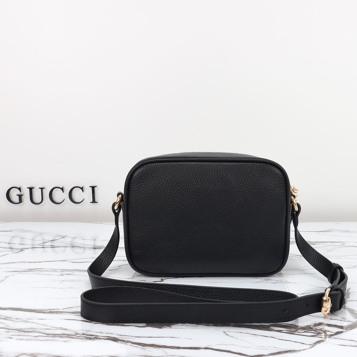 GG Pebbled Calfskin Small Soho Disco Bag