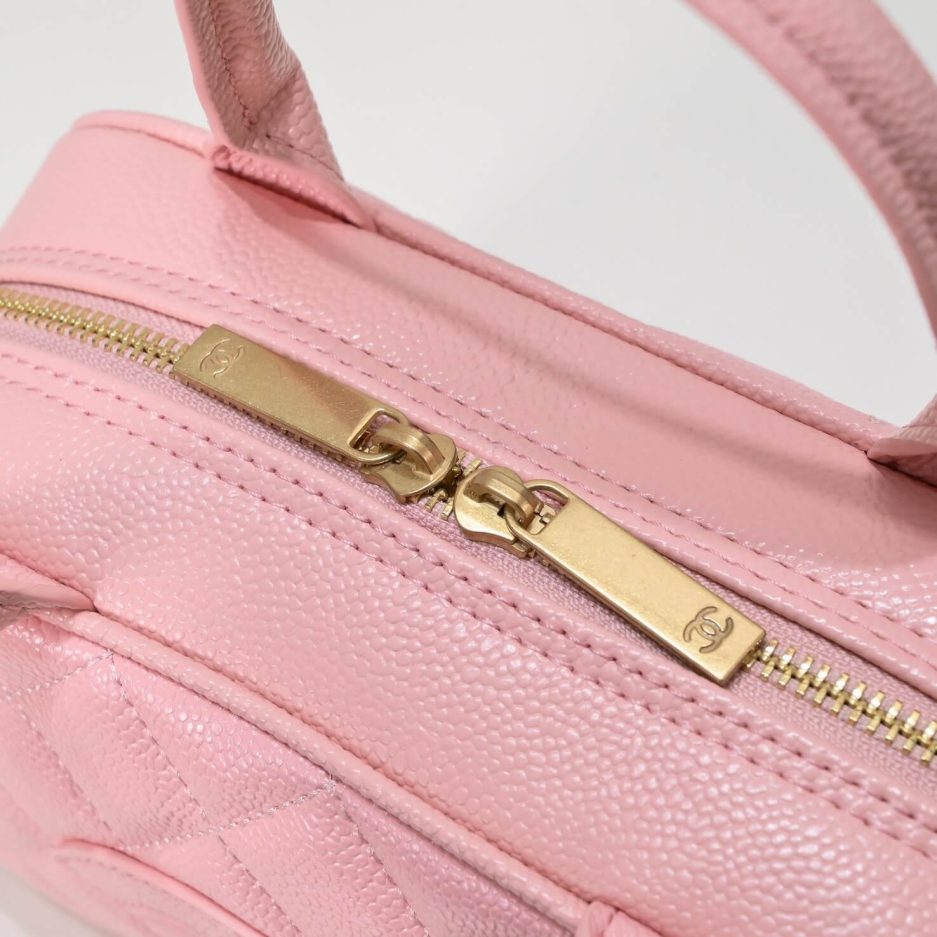 CHANEL Medium Vintage Boston Bag
