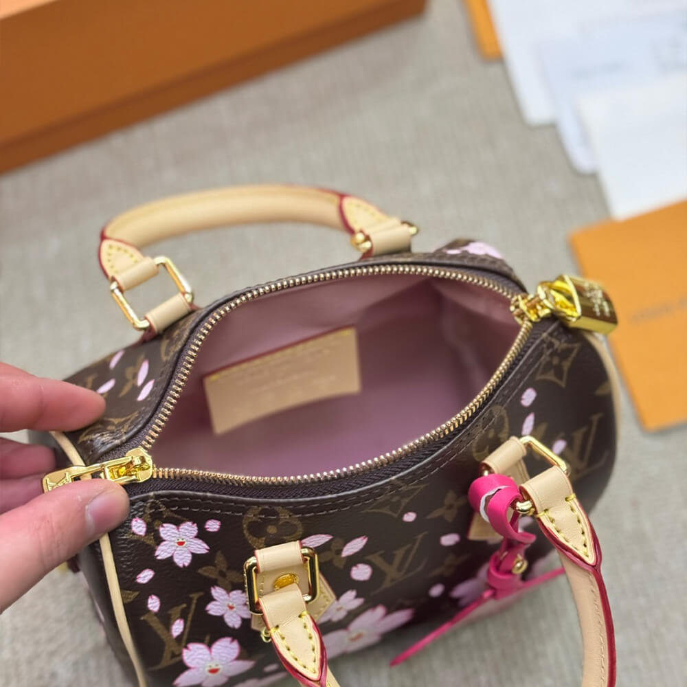 LV x TM SPEEDY BANDOULIÈRE 25