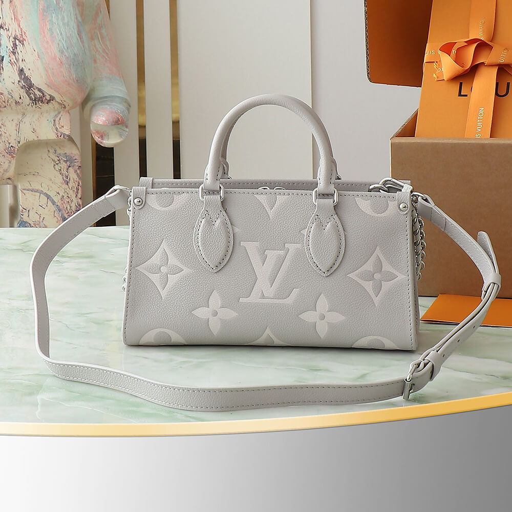 LV ONTHEGO EAST WEST GLOVES