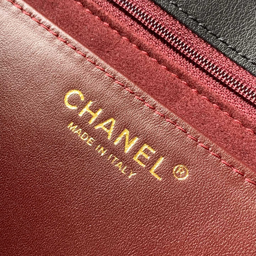CHANEL Maxi flap bag with handle(HIGH-END GRADE)